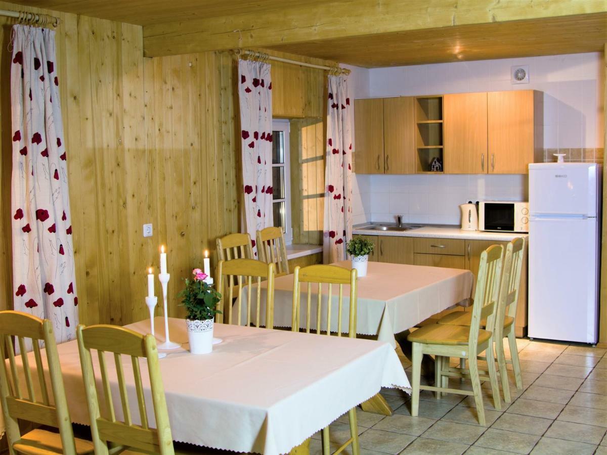 Homestead Sartakampis Gipenai Ngoại thất bức ảnh