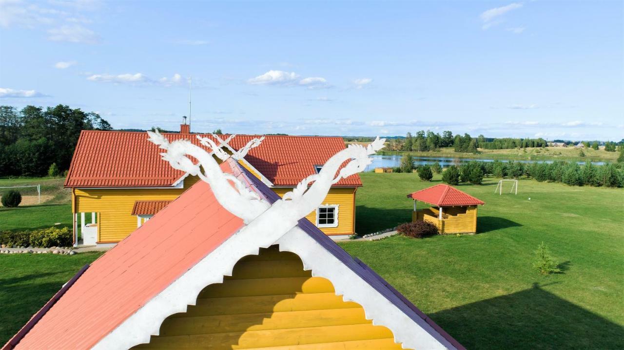 Homestead Sartakampis Gipenai Ngoại thất bức ảnh